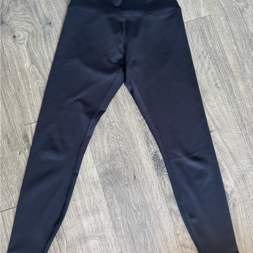 ALO Yoga 7/8 Black Leggings